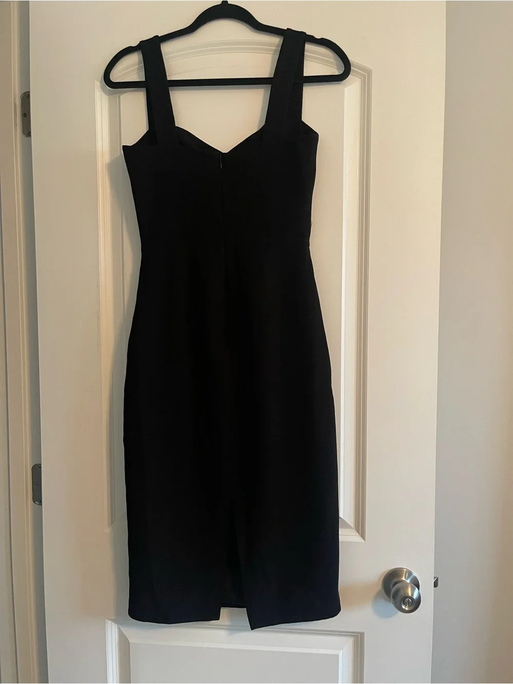 Dress the Population Nicole Sweetheart Neckline Black Bodycon Midi Dress - Picture 3 of 4